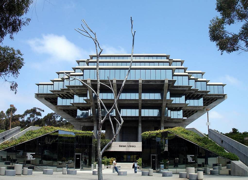 17. Kaliforniya Üniversitesi (San Diego) (ABD)