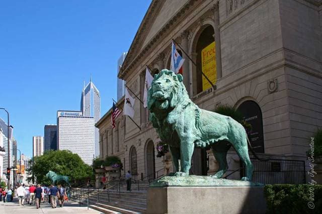 4. Art Institute of Chicago