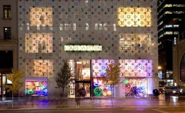 5. Alışveriş cennetine uğrarsınız.