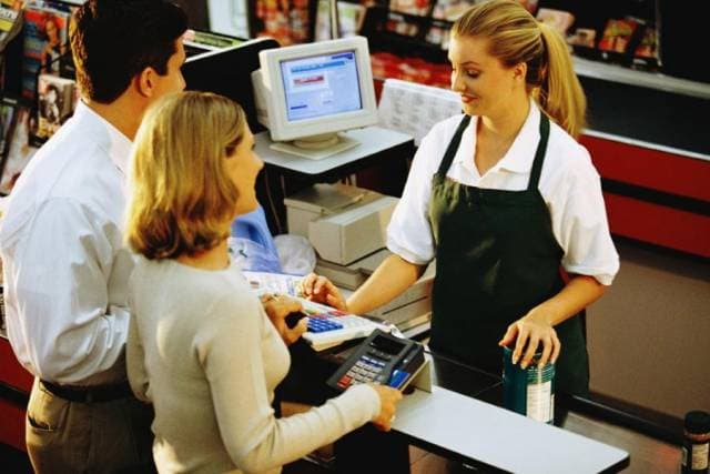 1. Çalışırken İngilizce konuşma imkanı