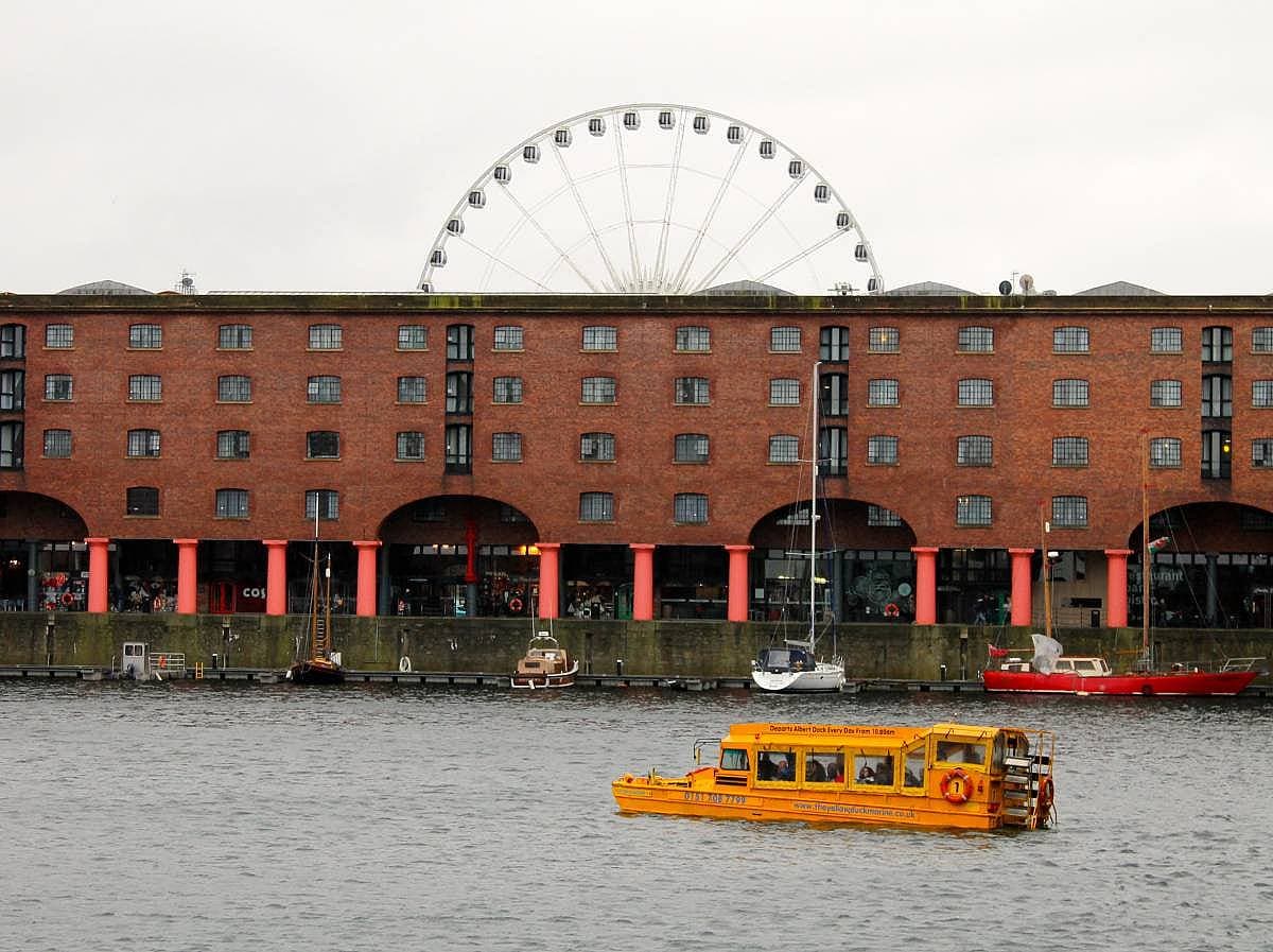 Liverpool’da Gündelik Yaşamdan Kareler