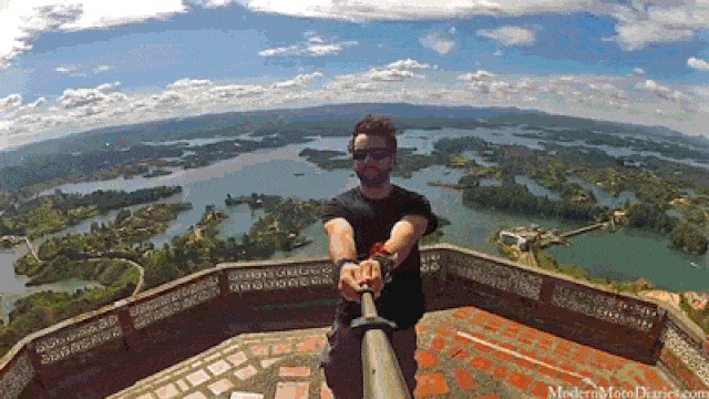 13. Yurtdışında kendi belgeselinizi çekin.