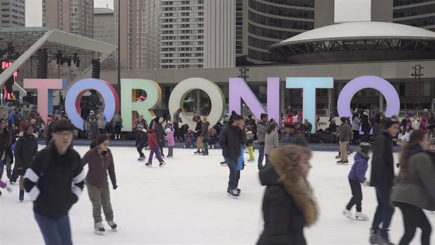 11. Gezilip görülecek yerler..