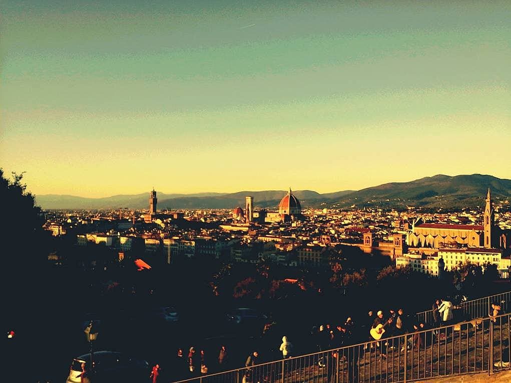 22. Floransa'ya tepeden bakarken burası muhteşem diye bağırmak istedim.