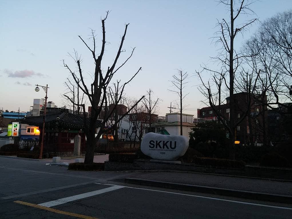 5. Ve bugün yeni okulumun oryantasyon günüydü.