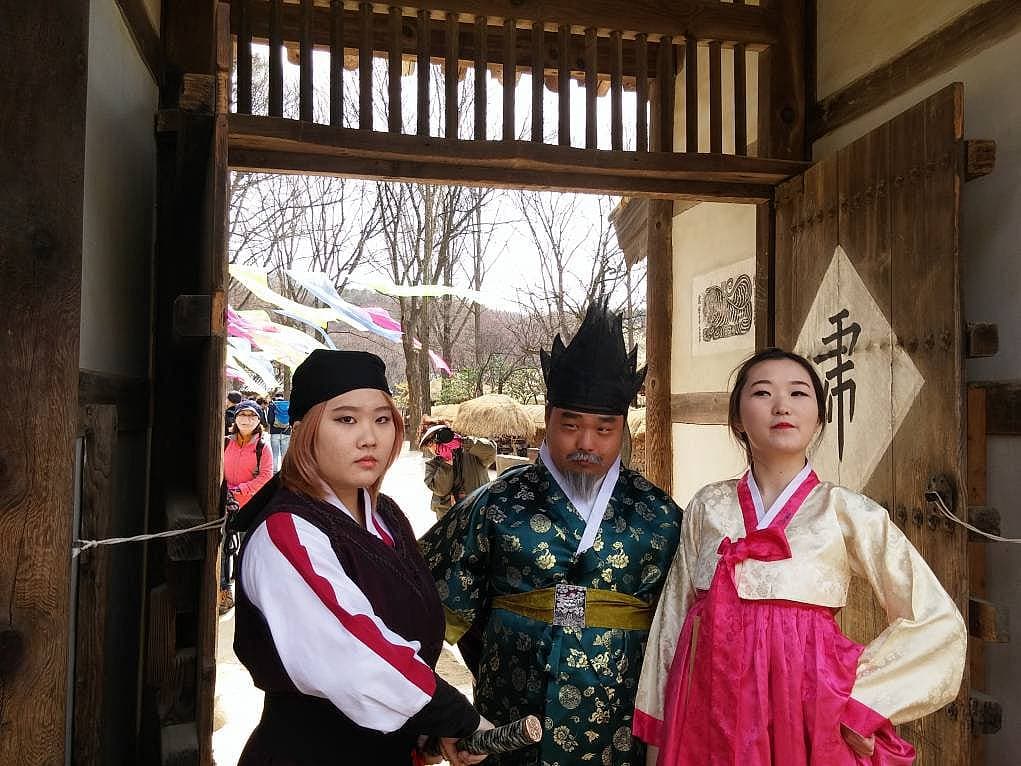 12. Yabancılara karşı inanılmaz yardımsever ve de düşüncelilerdi.