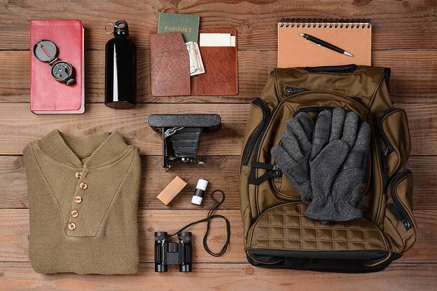 12. Sırt çantanızda yedek kıyafet taşıyın.