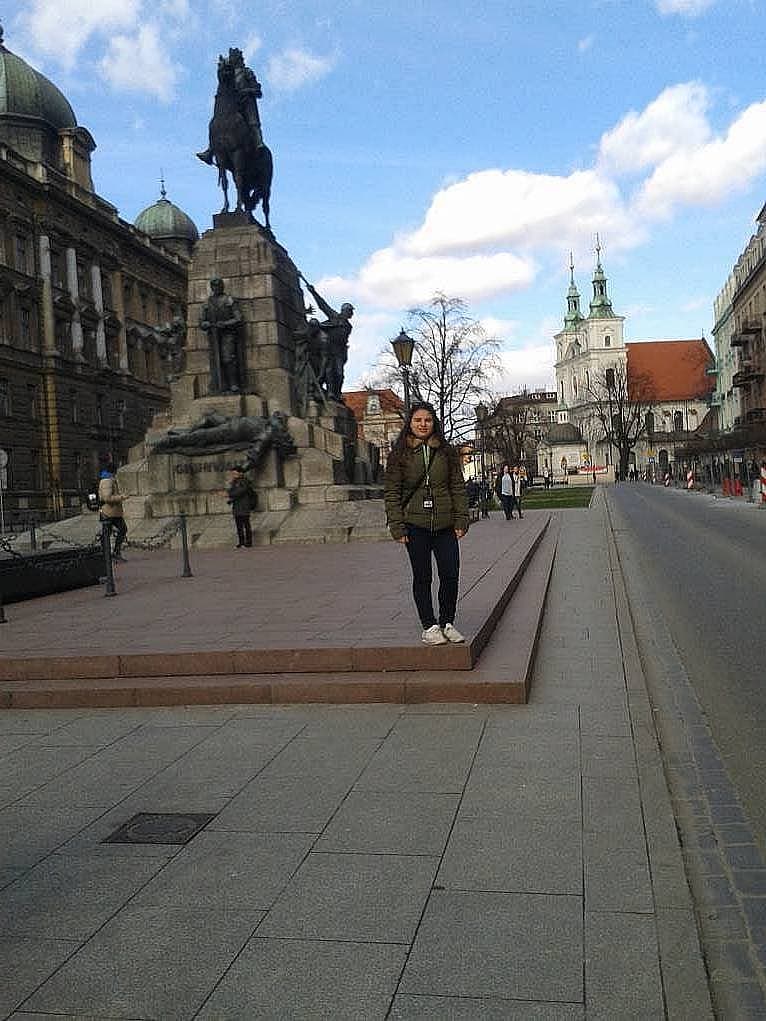 3. Savaş izlerini hatırlatan anıt