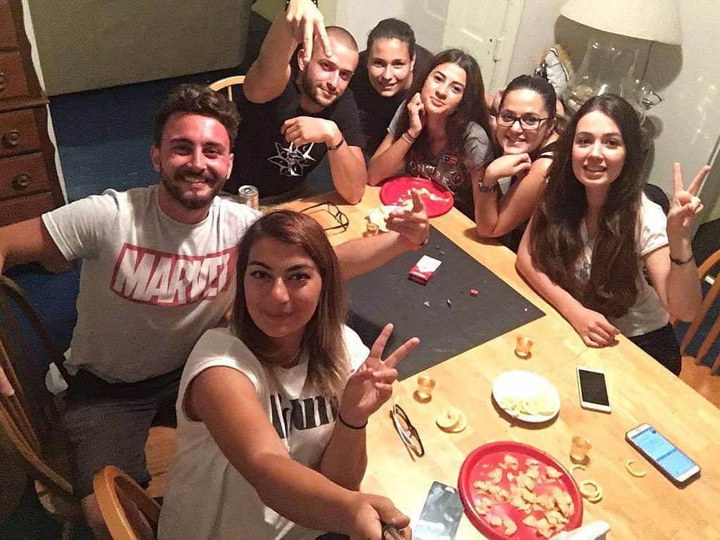 7. Odalarda bırakılan çoğu şey sizin olur.