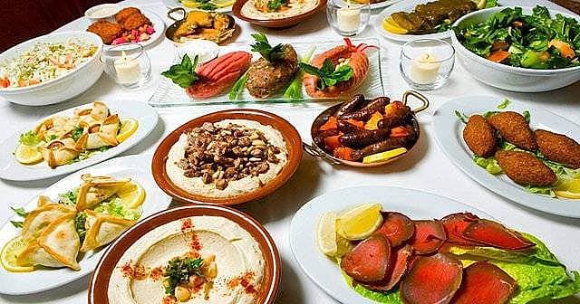 12. Yemek konusunda asla zorlanmazsınız.