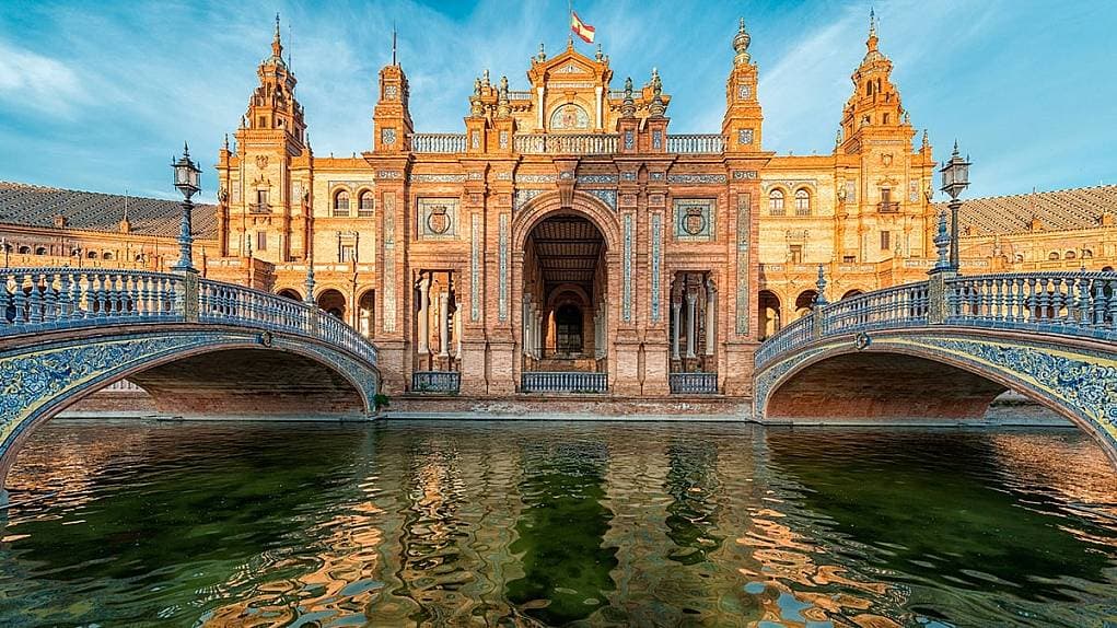 10. Sevilla, İspanya