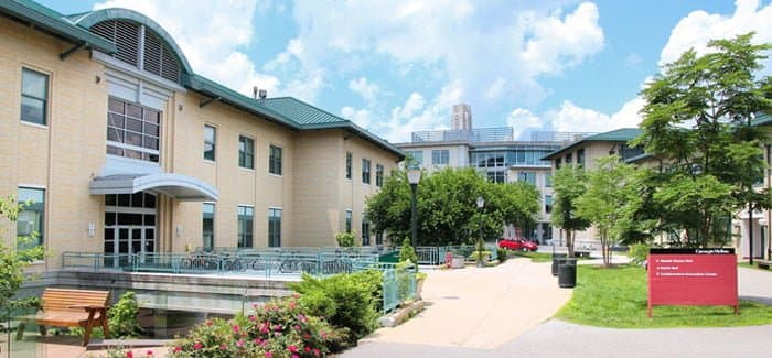 2. Carnegie Mellon Üniversitesi - Pensilvanya