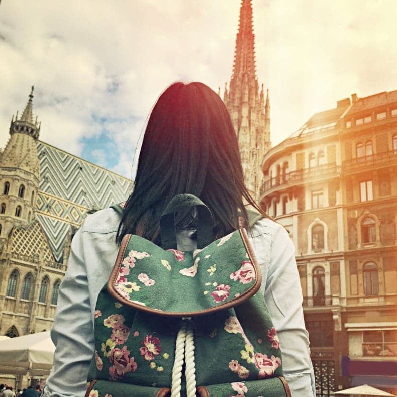 Yurtdışındaki Yeni Hayatınıza Nasıl Adapte Olursunuz?