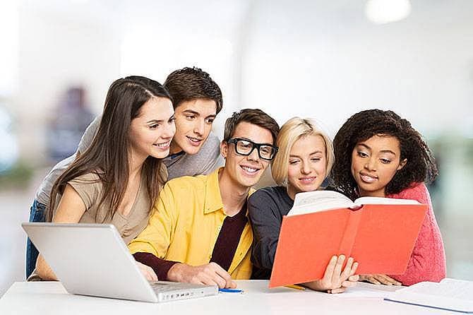 Yurtdışı Dil Okullarında Eğitim Almanın Önemi ve Tavsiyeler