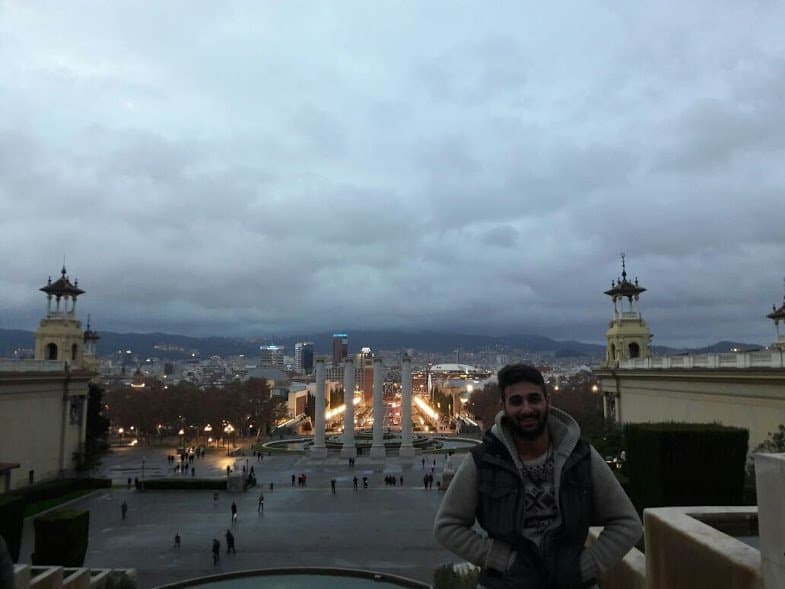 8. MNAC (Katalan Ulusal Sanat Müzesi)'nde havuz şovunu kaçırmayın.