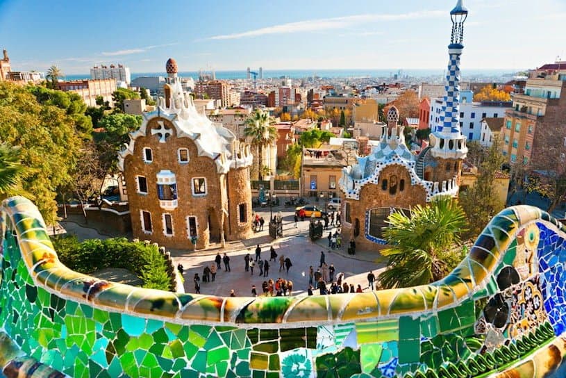 6. Park Güell'de kendinizi çizgi filmde hissedin.