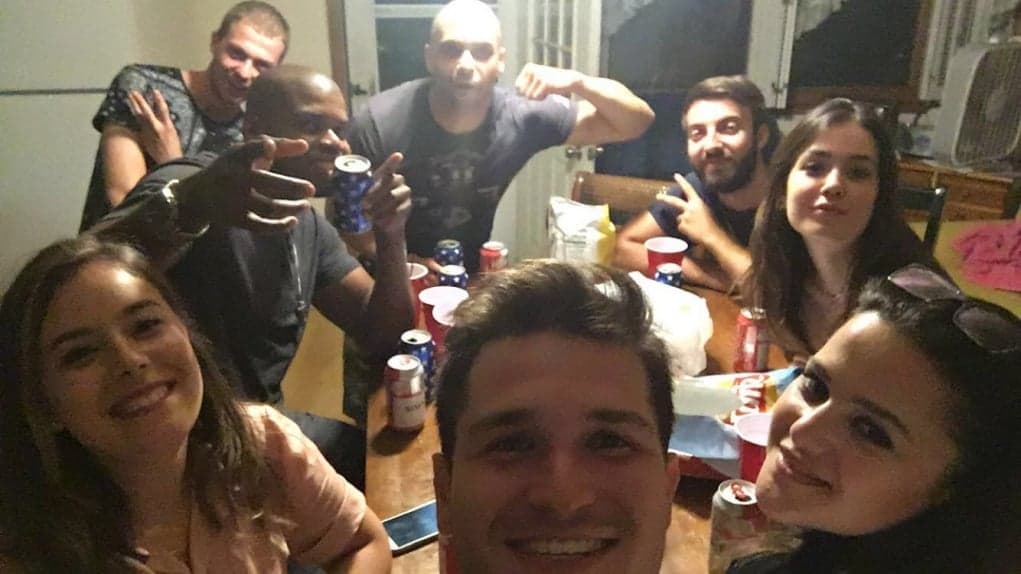 14. Yabancılara dil öğretme konusunda üzerimize yok.