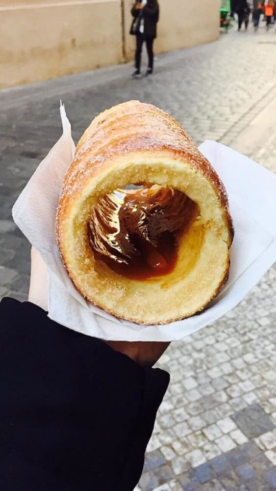 8. Prag'da ise Budapeşte'yle hemen hemen aynı şeyleri yiyebilirsiniz.