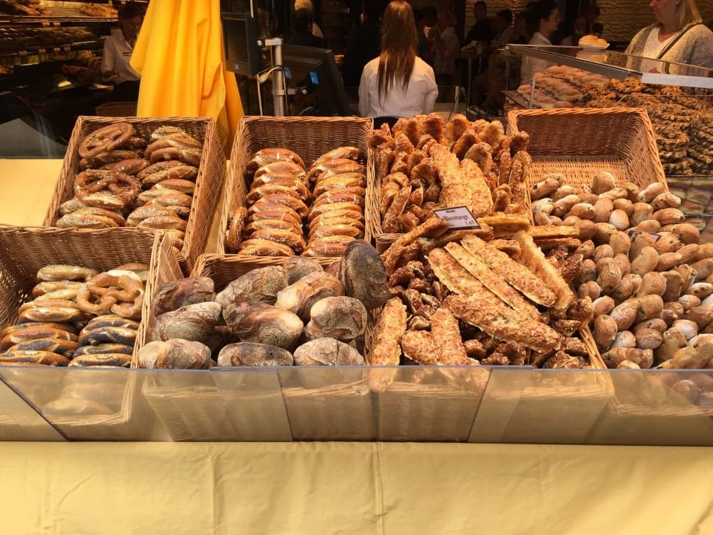 12. Köln'de bir Pretze.