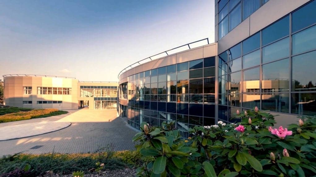 8. Ostrava Üniversitesi