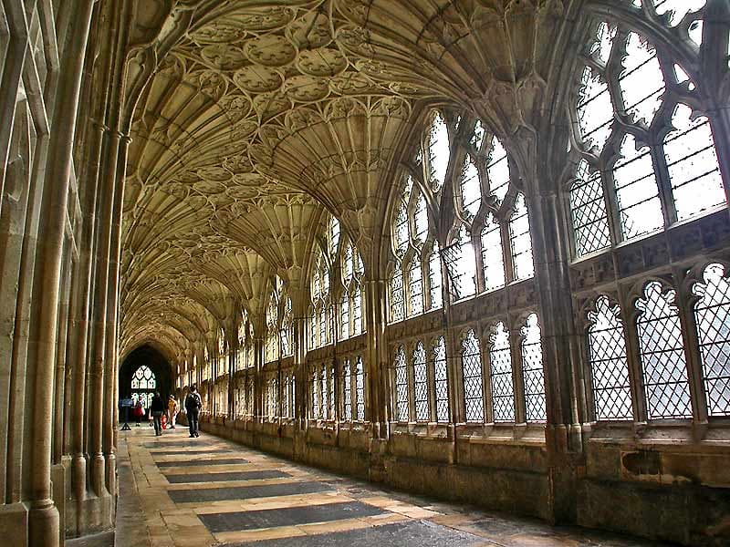 4. Gloucester Katedrali, Oxford