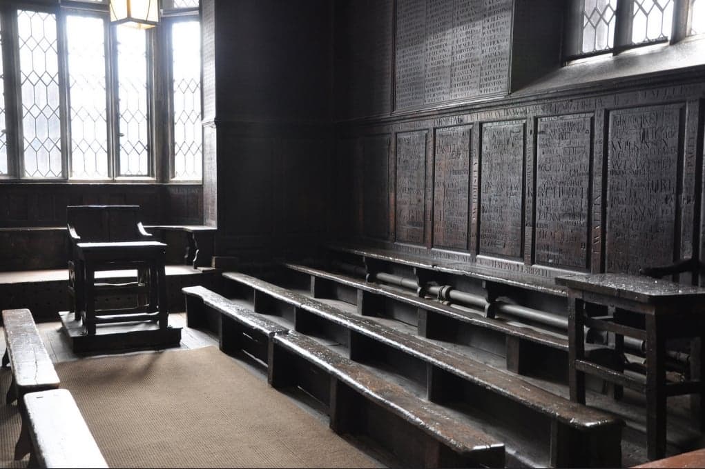 11. Harrow School, Londra