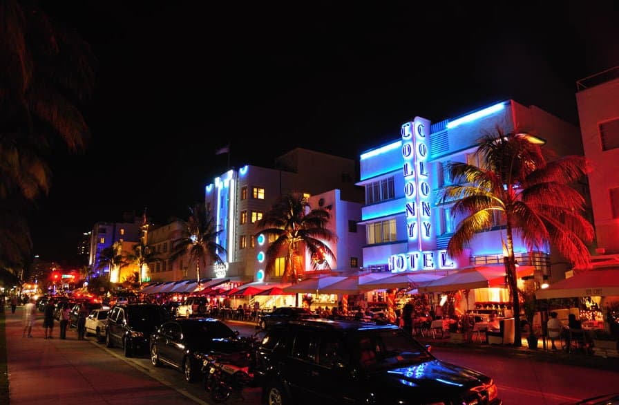 2. Miami'de gece hayatının kalbi, Ocean Drive