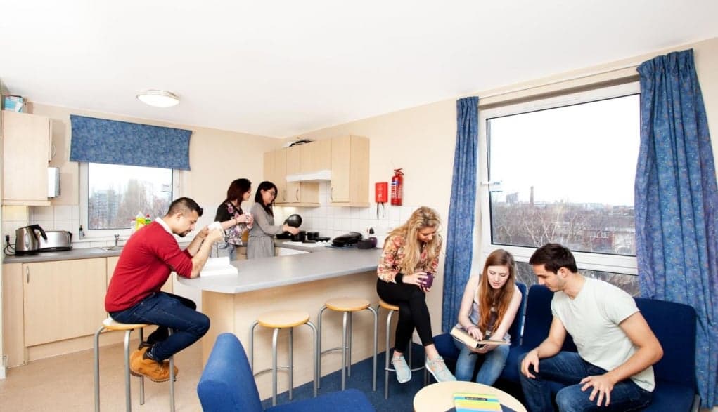 Yurtdışı Dil Eğitimi Konaklaması Tercihinde Dikkat Etmeniz Gereken 5 Şey