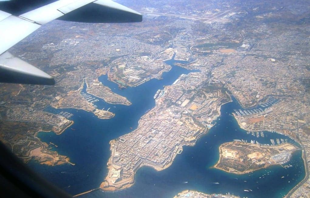 2. Malta'ya doğru yolculuk başlasın.