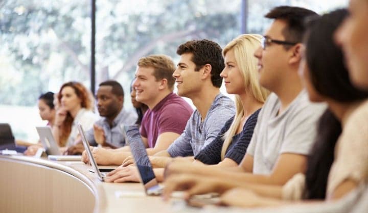 Yurtdışında Lisansüstü Öğrenim Başvuruları Başladı! Tam 1155 Öğrenci...