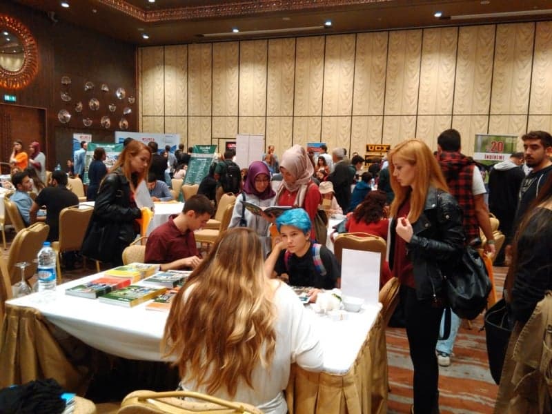 Yurtdışında Eğitim için Başvuru Zamanı!