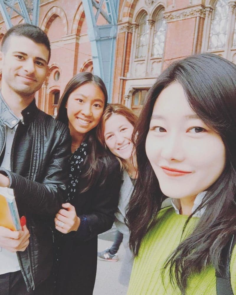 4. Okulun ilk gününün bu kadar iyi geçeceğini tahmin edemezdim.