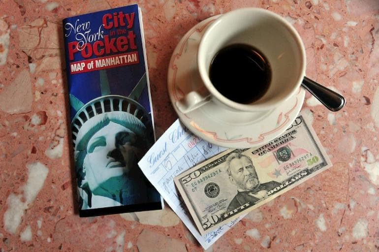 2. Bahşiş vermenin neredeyse zorunlu olması