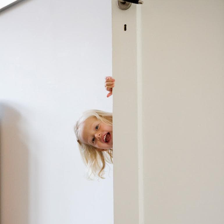 4. Kapıların tersten açılıyor oluşu