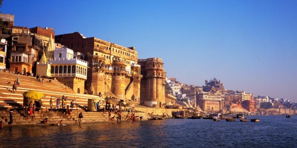 14. Hindistan’da 2-3 ay geçirin.