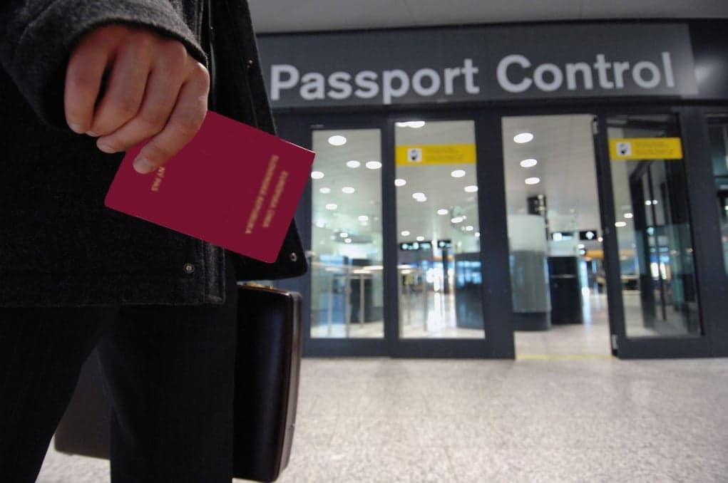 Pasaport Kontrolünden Kolay Geçmenin 5 Yolu