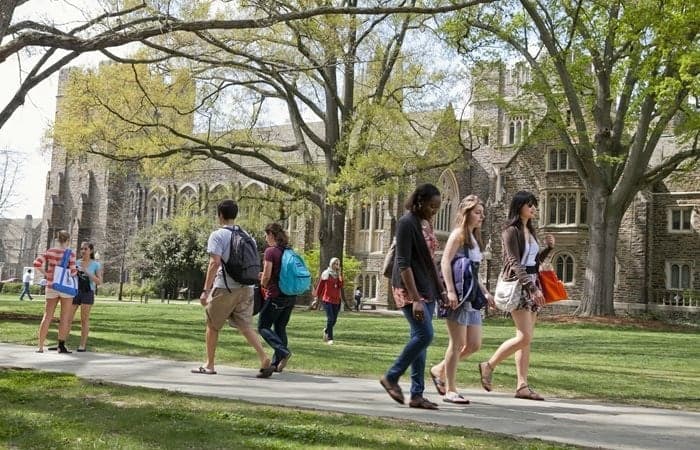 Yurtdışı Eğitimde Hangi Ülke Hangi Fırsatları Sunuyor?