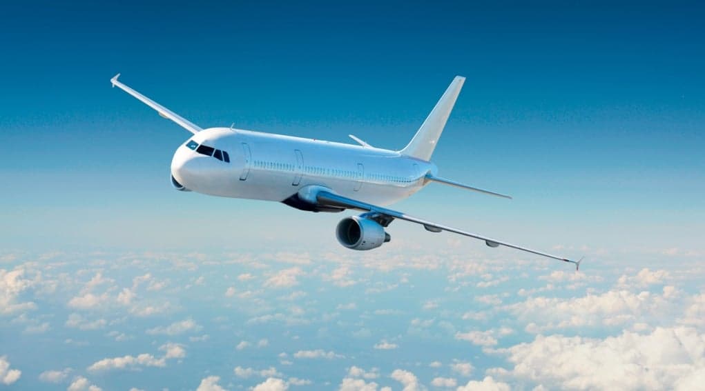 1. İtalya'ya ulaşım kolaydır.