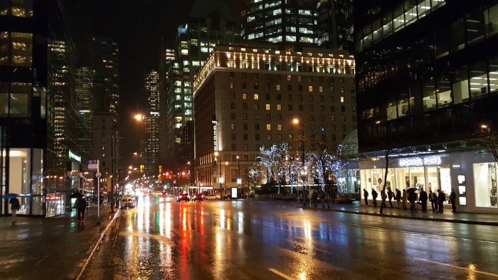 9. Vancouver Ekim – Kasım aylarında yağmurlarıyla meşhur, hava genellikle kapalı.