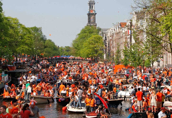 Amsterdam'da King’s Day Festivaline Katılmanız için 6 Neden