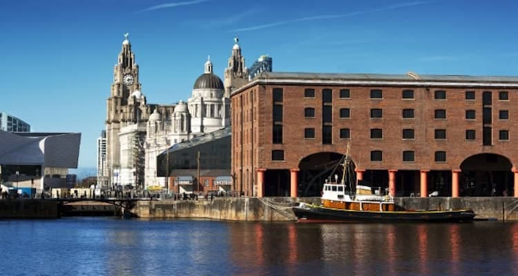 5. Büyüleyici tarihine kapılırsınız.