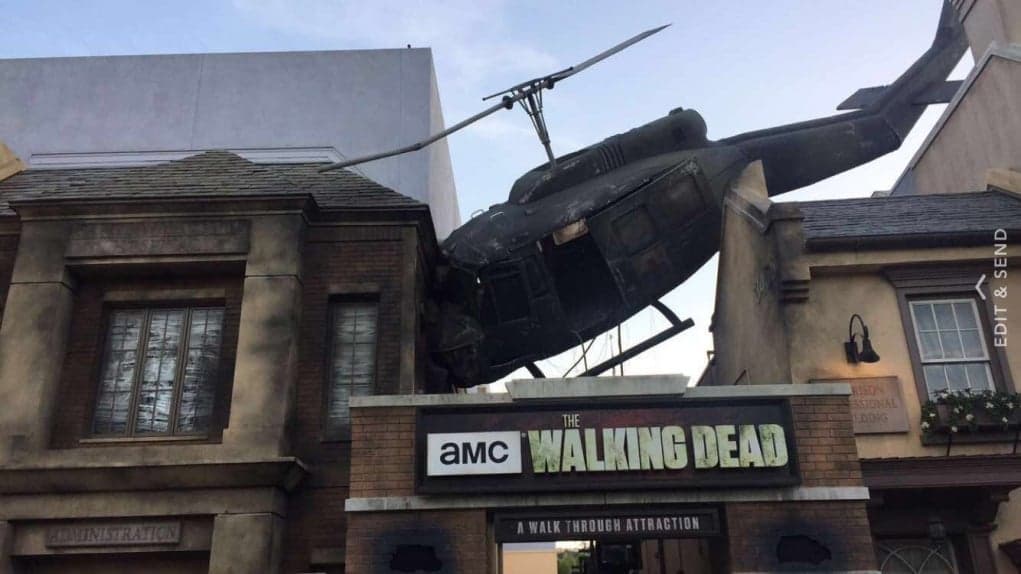 16. Los Angeles'taki film stüdyolarını gezdik.