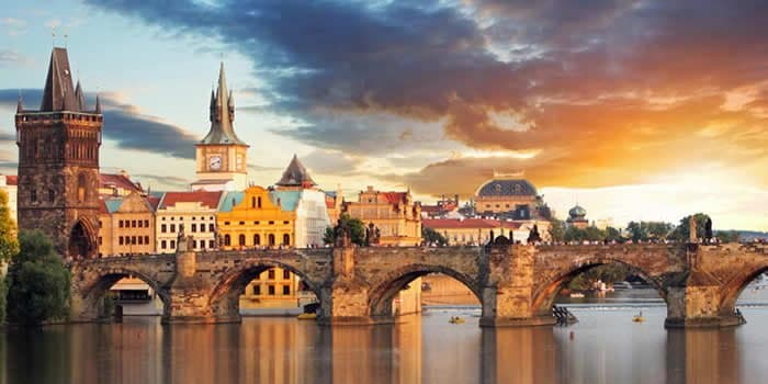 Çekya'da Üniversite Eğitimi Rehberi