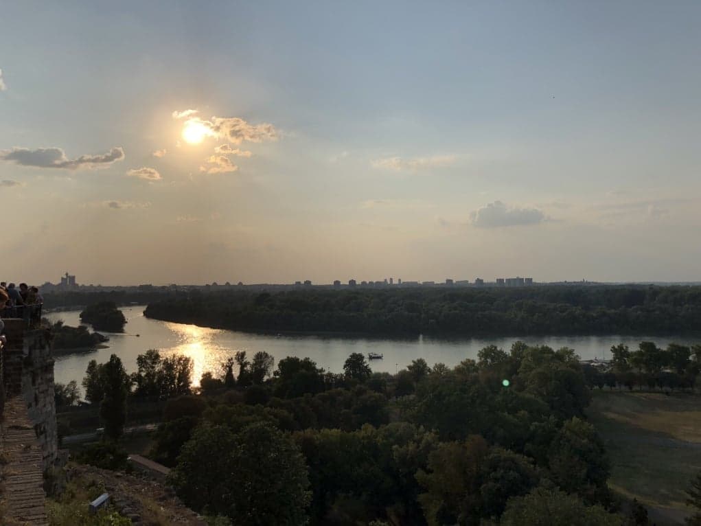 1. Sava ile Tuna'nın birbirine kavuştuğu şehir : Belgrad