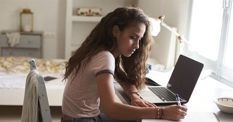 Neden Essay Yazmayı Öğrenmelisin? 3 Önemli Durum