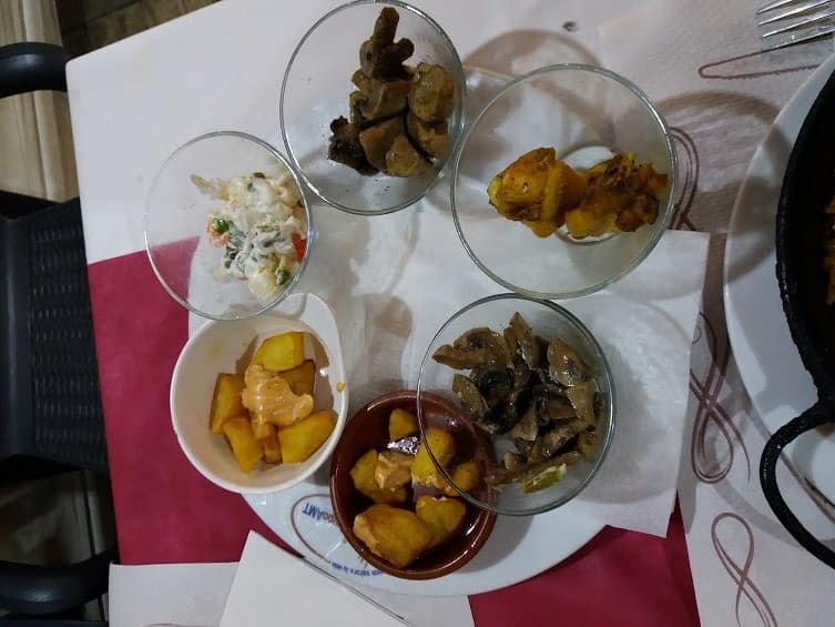 2. Barcelona La Rambla caddesi ve doyurmayan "Tapas" !