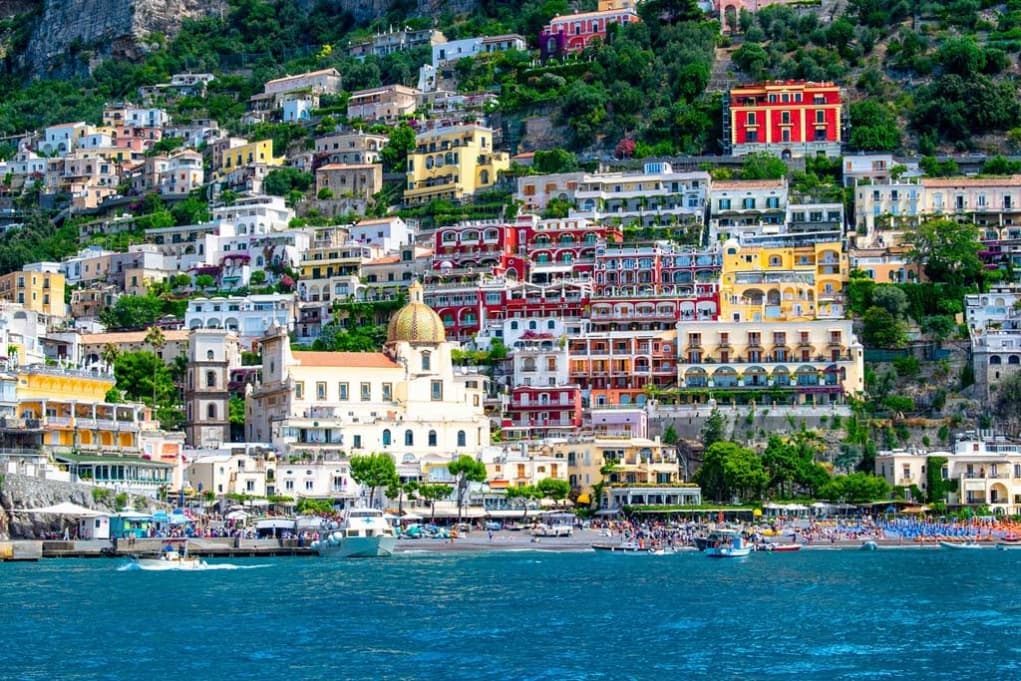 3. Positano, İtalya