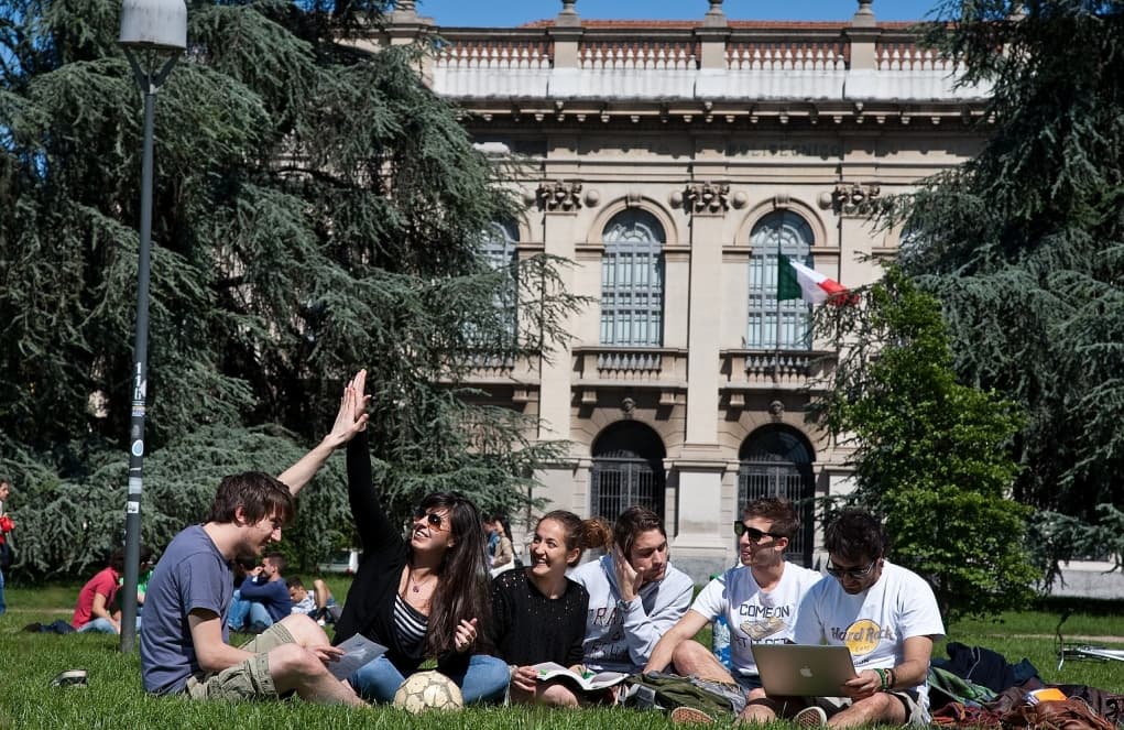 4. İtalya’da lisans eğitimi 3 yıl sürmektedir.