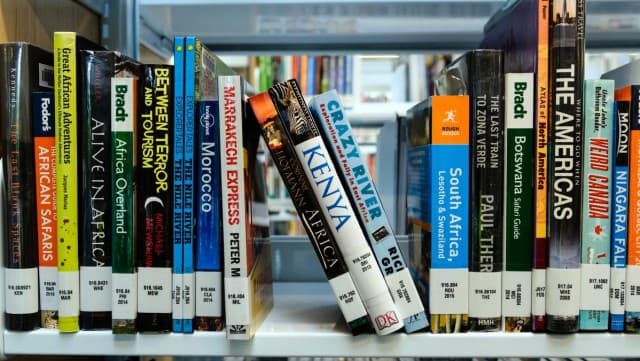 16. Her yolculuğa bizimle gelip okunmadan gelen kitaplar