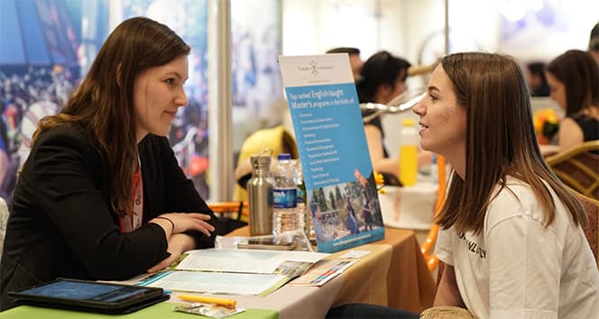 Yurtdışına Giden Öğrencilerin Yüzde 20'si Avrupa Ülkelerini Tercih Ediyor